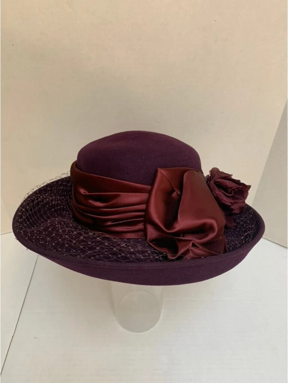 Vintage Plaza Suite by Betmar 1970-80s Deep Purple/Eggplant Hat with Ribbon